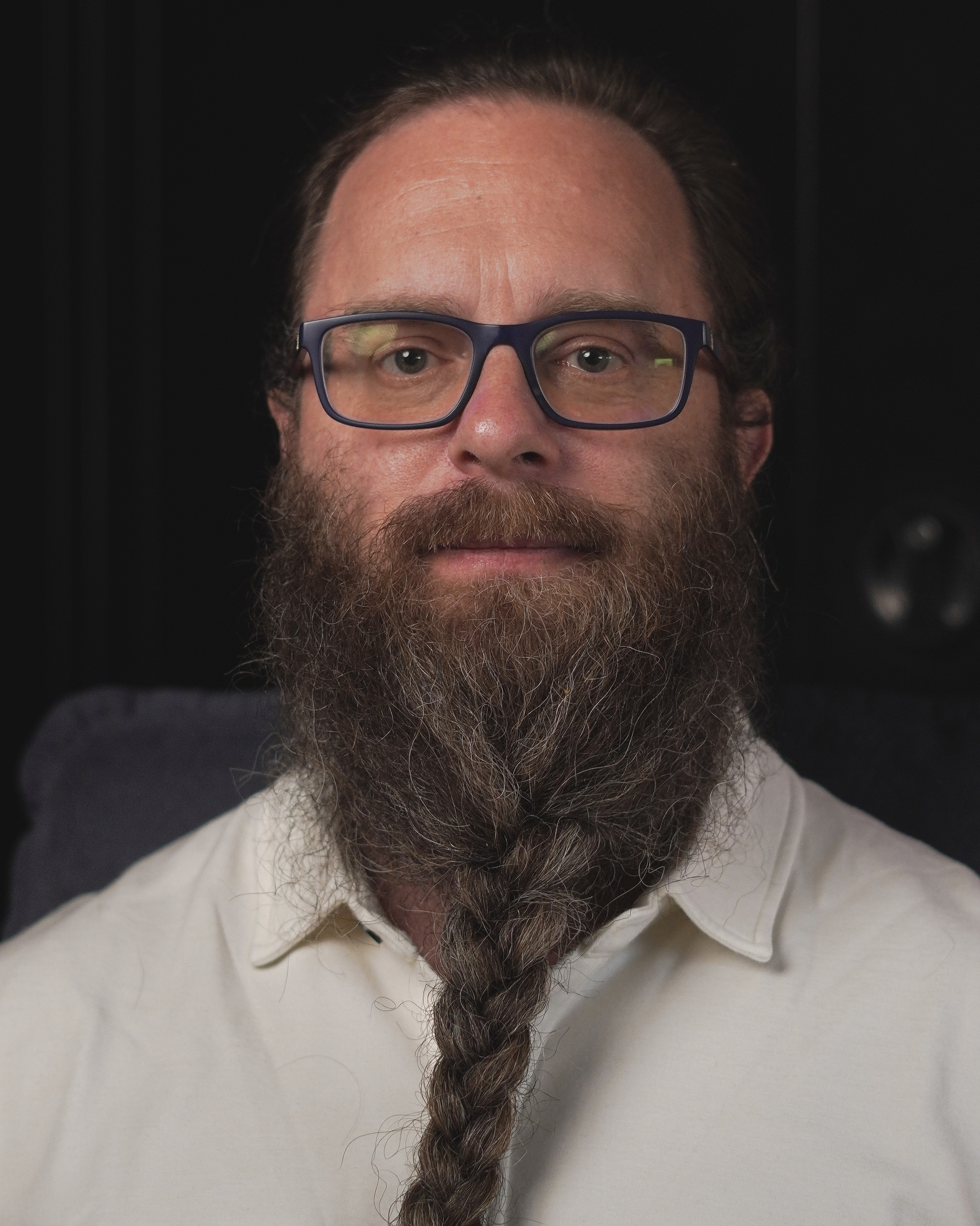 Noah Revoy, professional portrait